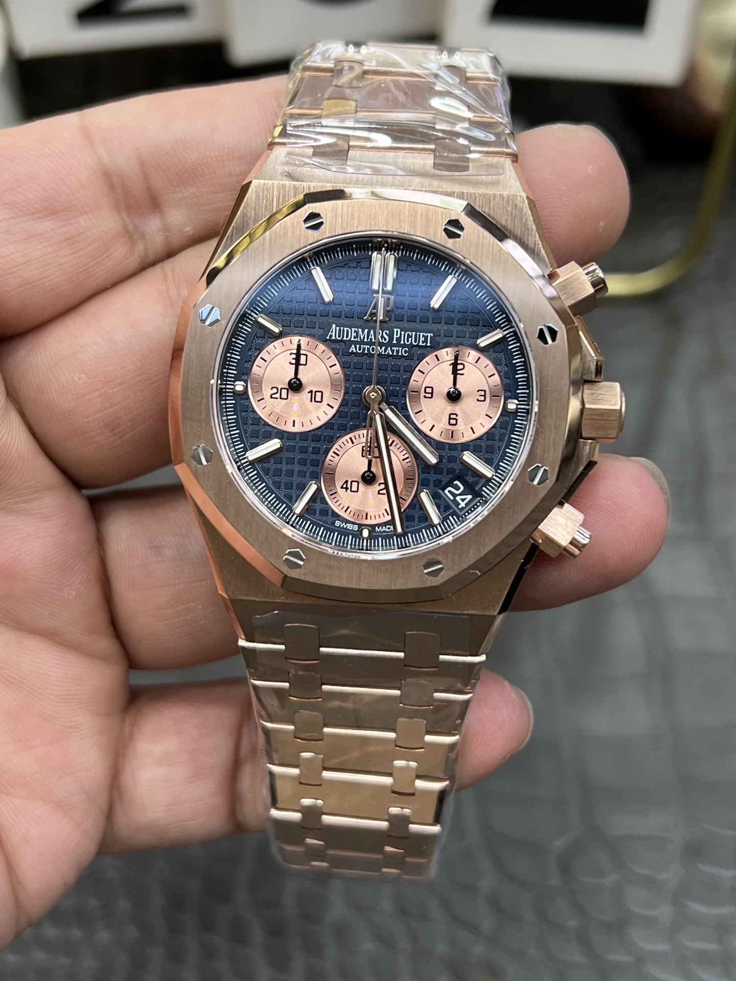 DDF 爱彼Audemars Piguet Cloned watch  愛彼高仿手錶26239OR.OO.1220OR.01腕表 /  