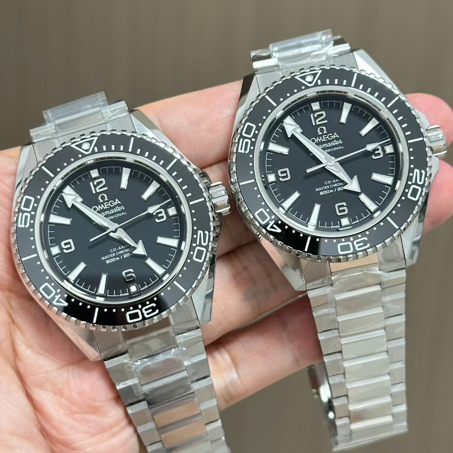 VS 欧米茄 歐米茄高仿手錶 海马600 Omega replica watches 217.30.42.21.01.002腕表 /  