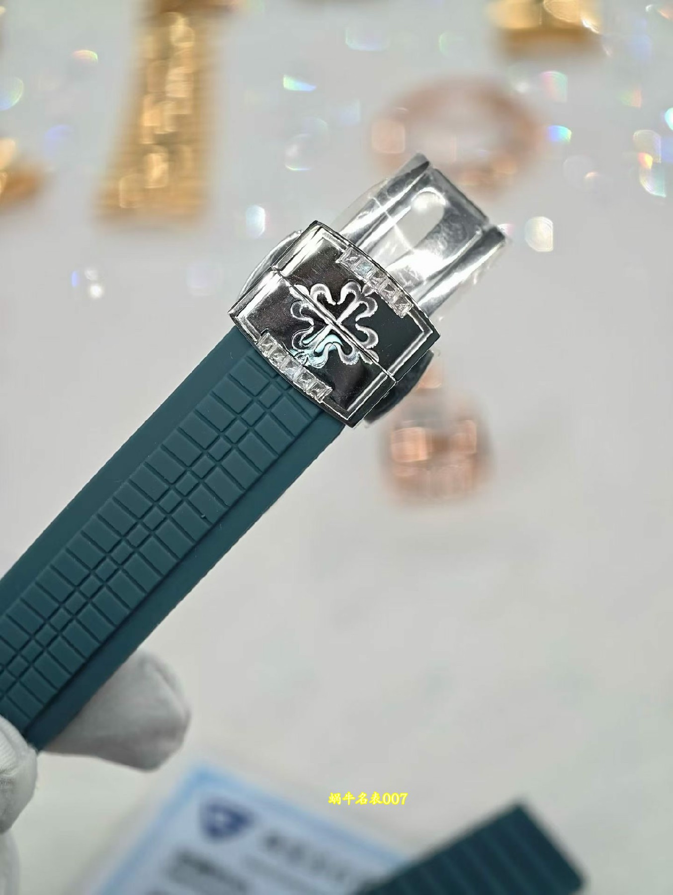 百达翡丽AQUANAUT Patek Philippe Gold-plated real diamonds Replica watch 5268/461G-001包金真钻 腕表 /  