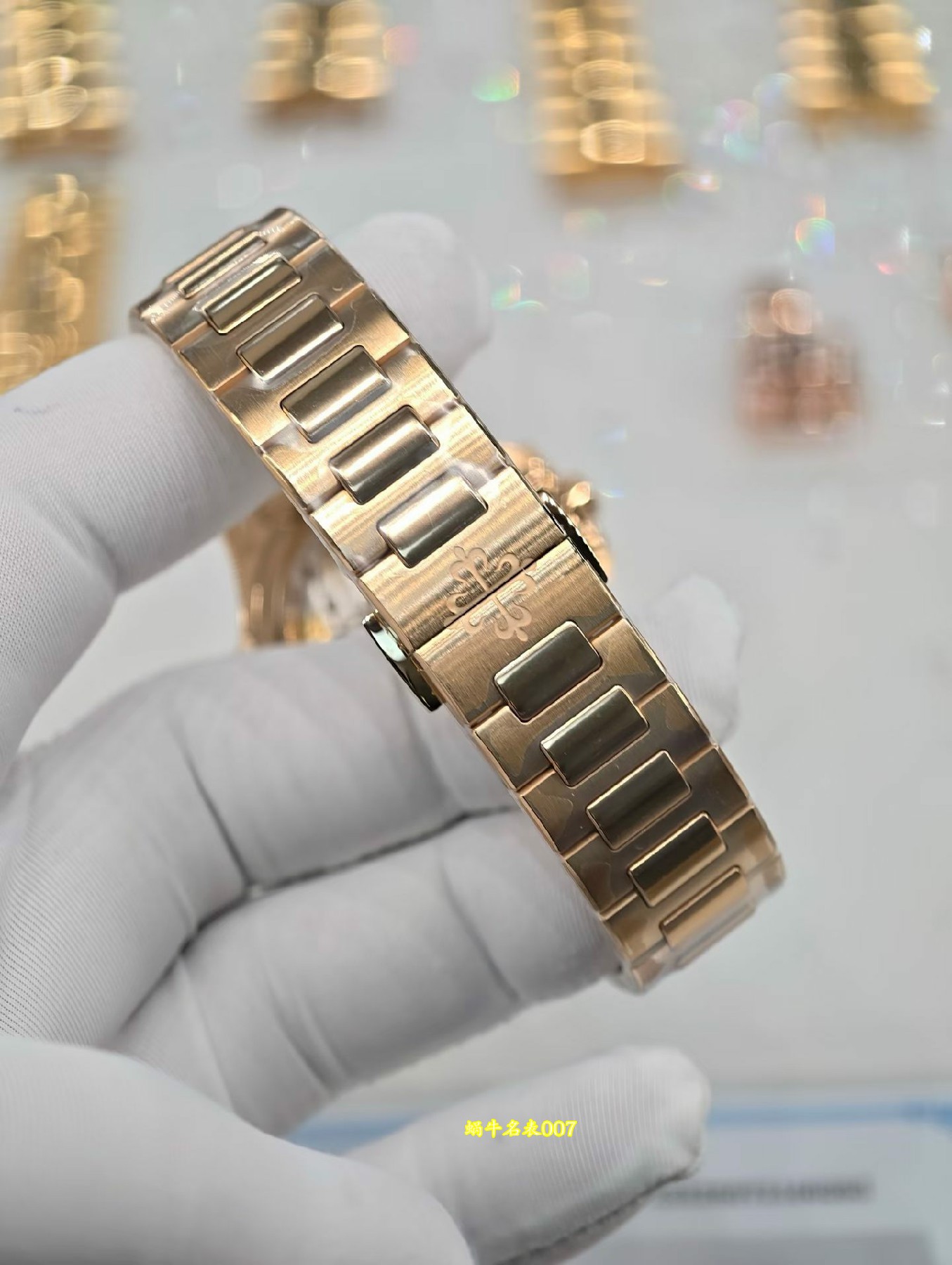 包金加工 百达翡丽鹦鹉螺女表 Patek Philippe replica watch 7118/1R-010腕表 /  