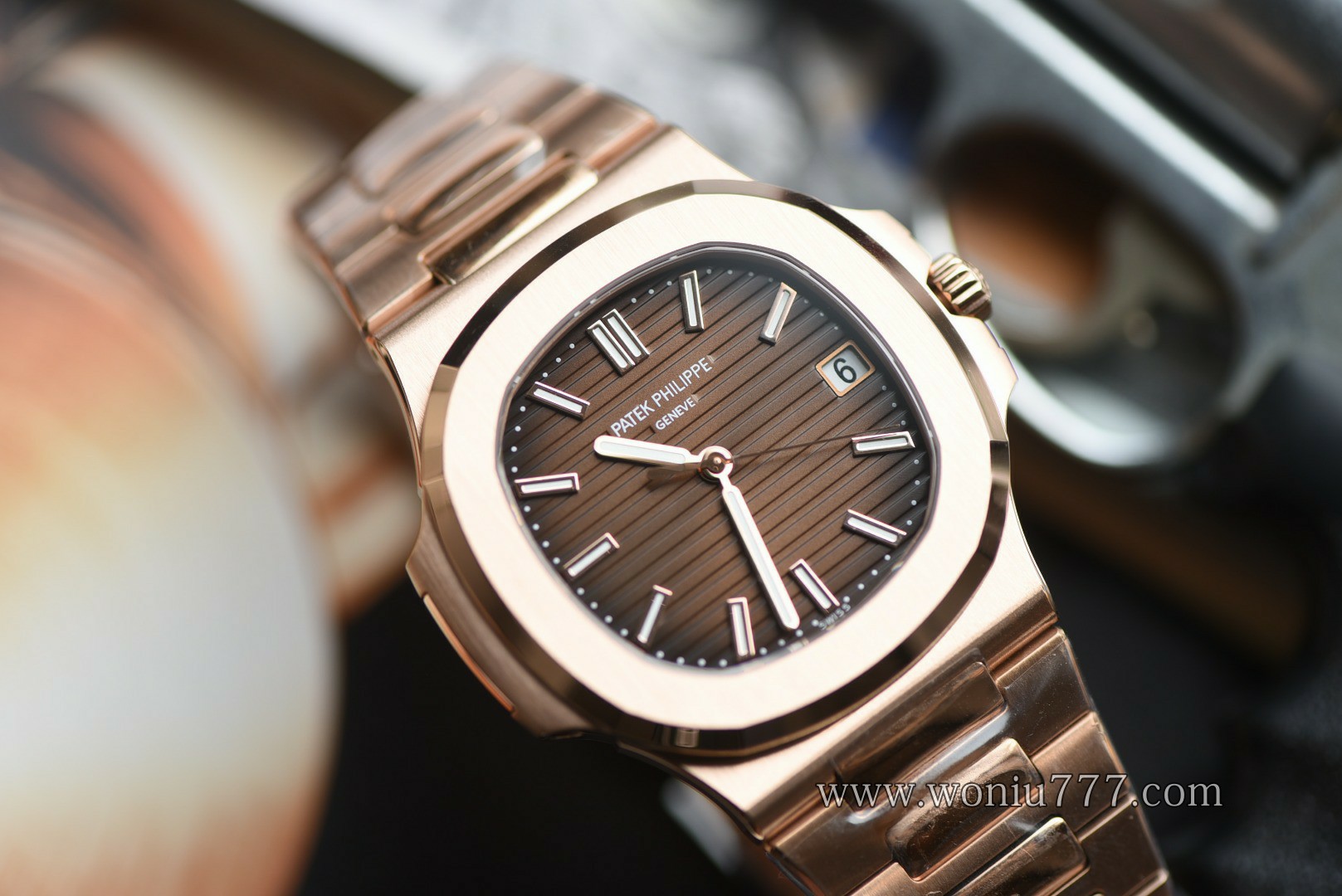 DDF 百达翡丽鹦鹉螺5711/1R-001 高仿手錶 Patek Philippe Nautilus replica watch /  