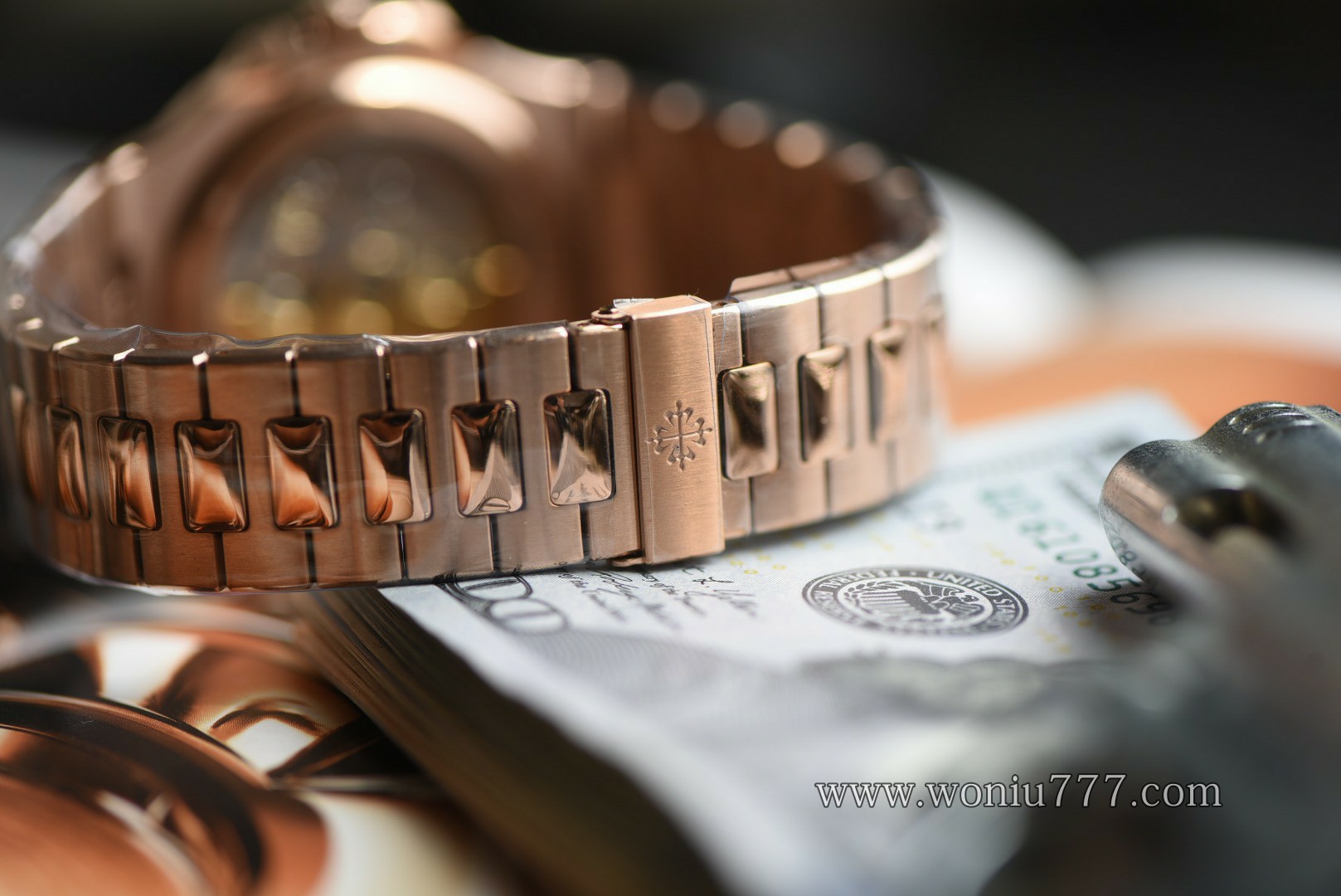 DDF 百达翡丽鹦鹉螺5711/1R-001 高仿手錶 Patek Philippe Nautilus replica watch /  