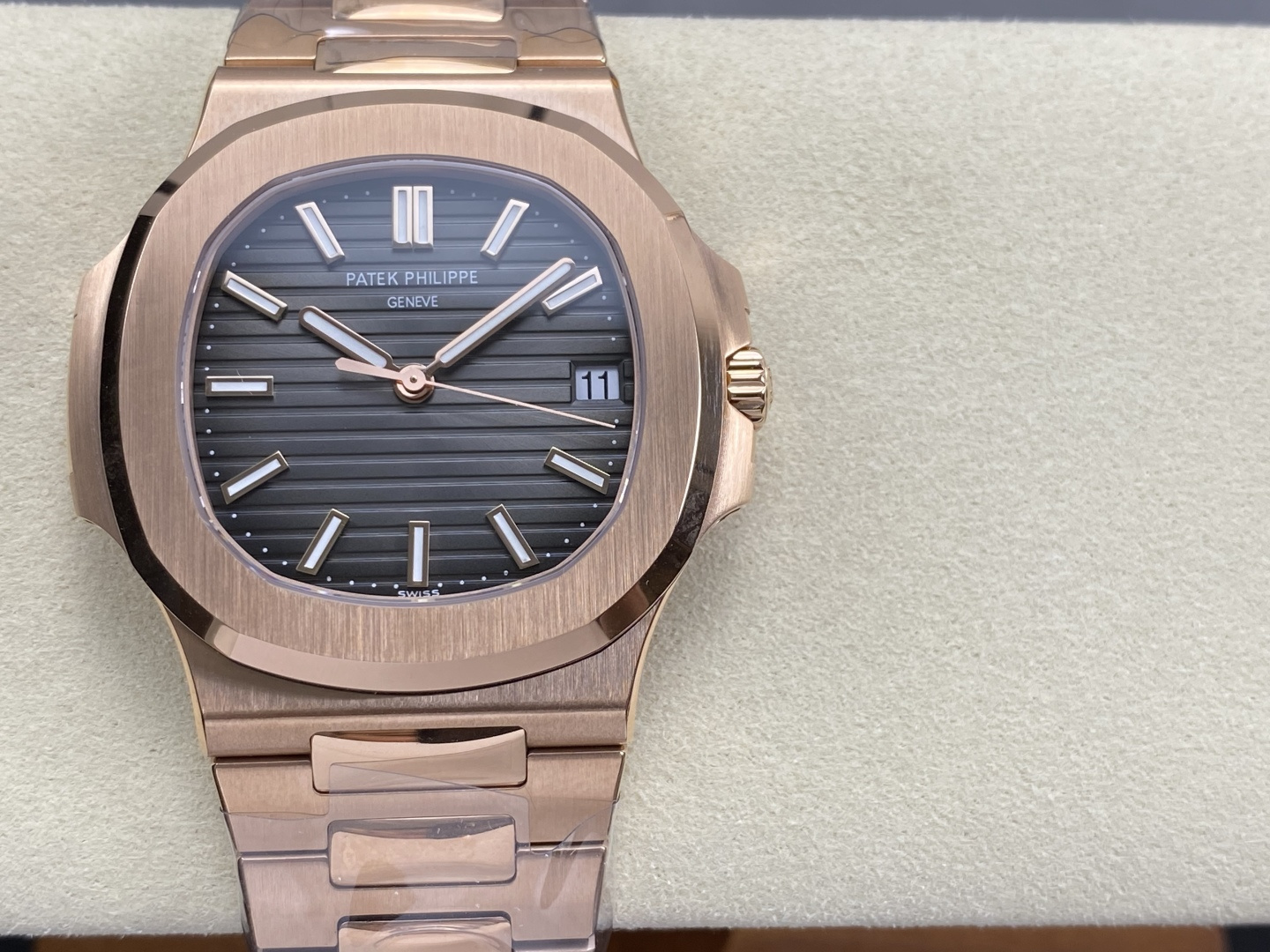 视频 DDF绿面百達翡麗高仿手錶鹦鹉螺 5711/1A-014 Patek Philippe customized replica watches 腕表 / DSC_0041(1)