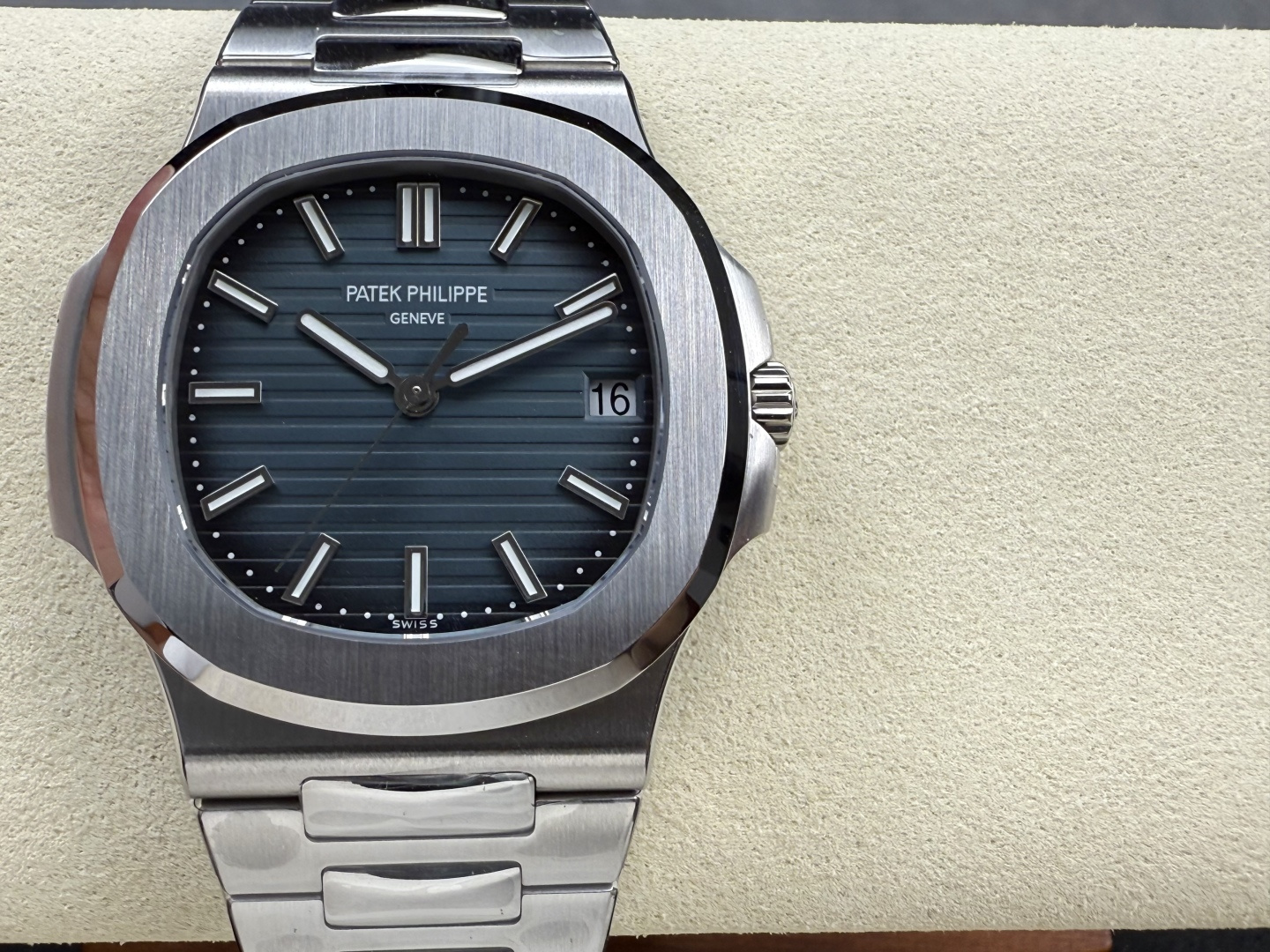 视频 DDF绿面百達翡麗高仿手錶鹦鹉螺 5711/1A-014 Patek Philippe customized replica watches 腕表 / DSC_0041(1)