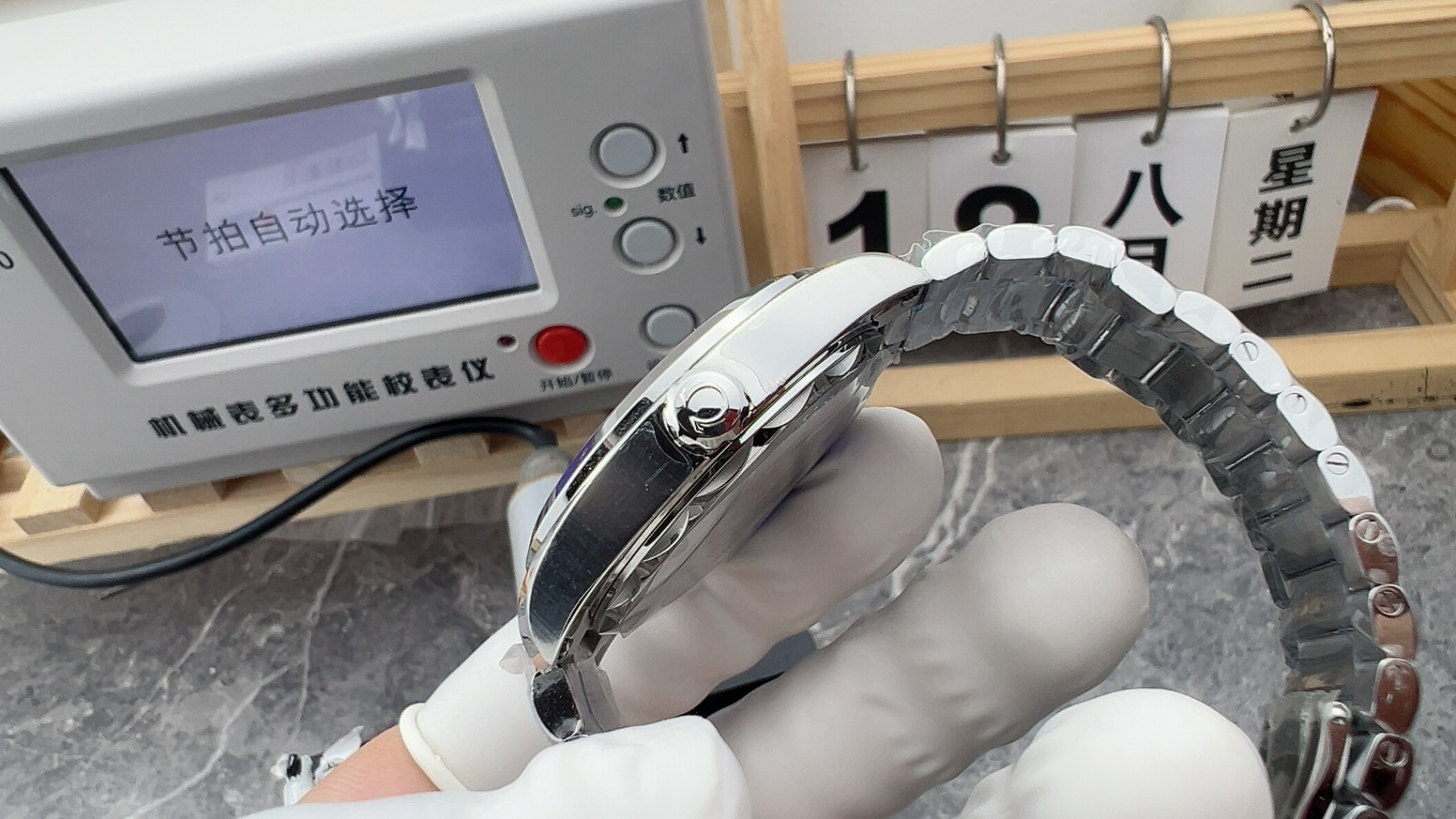 VS欧米茄海马150 38毫米 220.10.38.20.03.005腕表(绿松石) Omega Seamaster replica watch / 