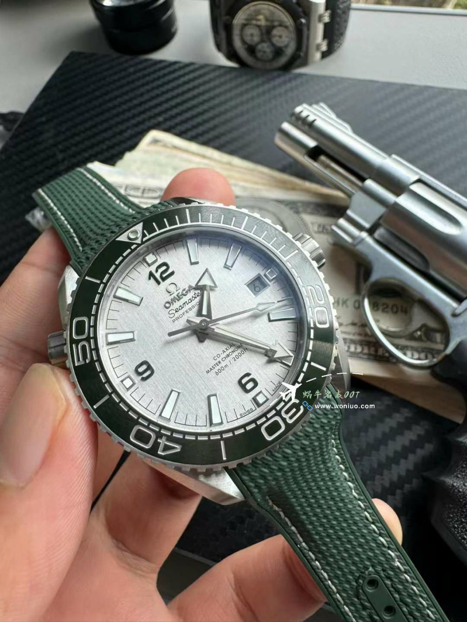  Video review VS Factory  Omega Seamaster 600 meters TOP clone watch215.32.44.21.06.001 watches  / VS801