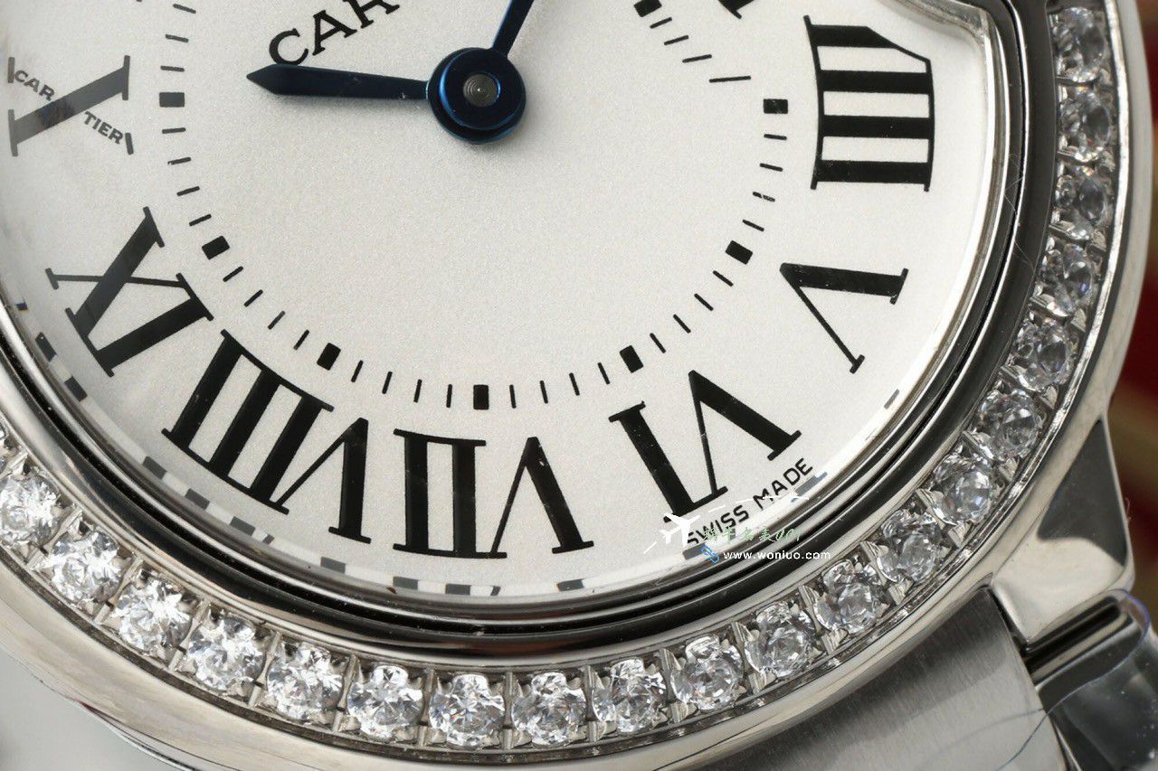 AF  clone  Women watchCartier blue balloons28mm series W6920038 watch / K372