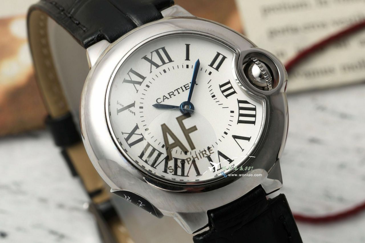 AF  clone  Women watchCartier blue balloons28mm series W6920038 watch / K372