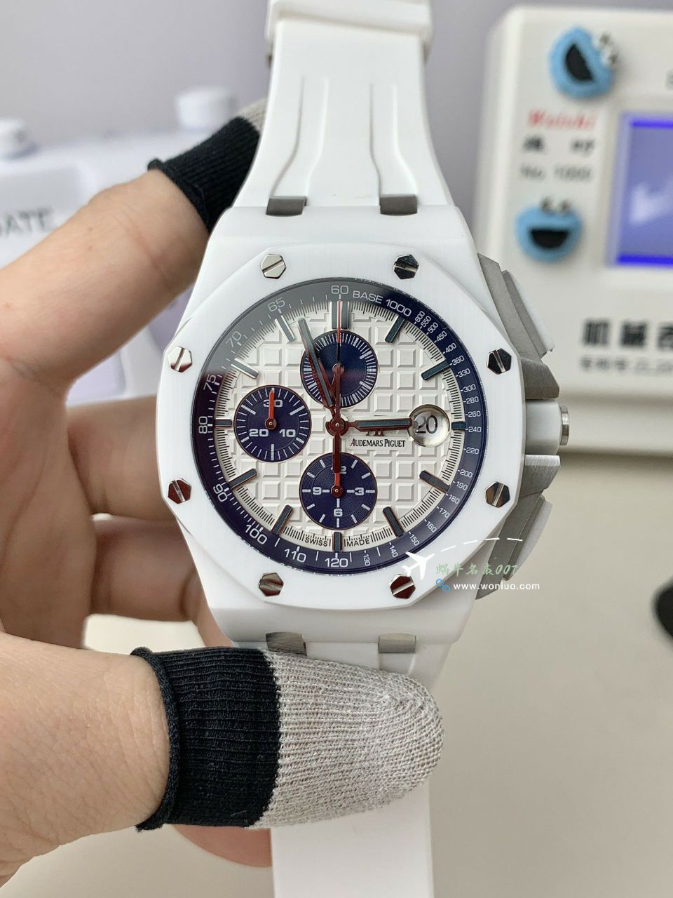 APFTOP clone Audemars Piguet Royal Oak  Offshore  watch26402CB.OO.A010CA.01 watches  / AP286