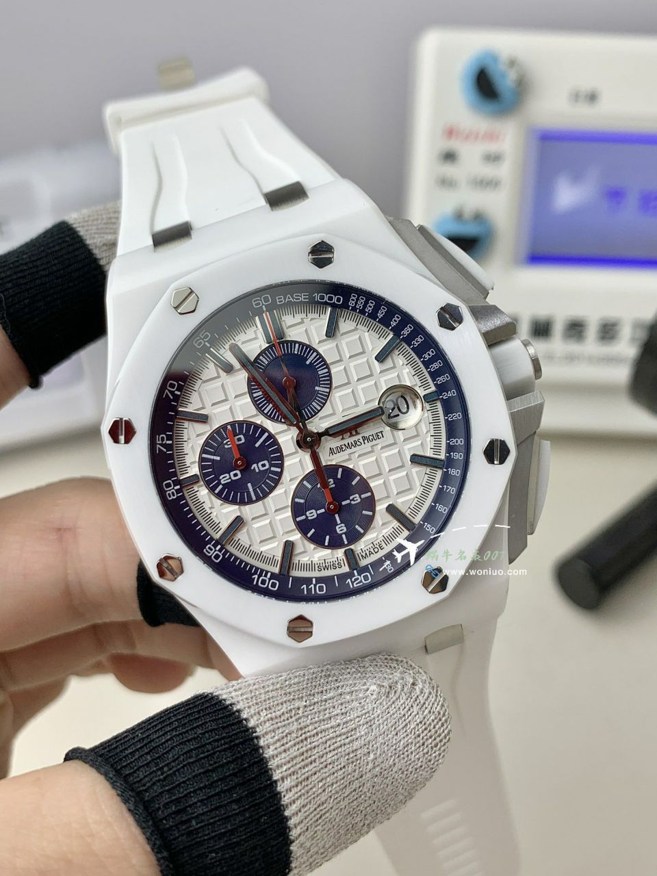 APFTOP clone Audemars Piguet Royal Oak  Offshore  watch26402CB.OO.A010CA.01 watches  / AP286