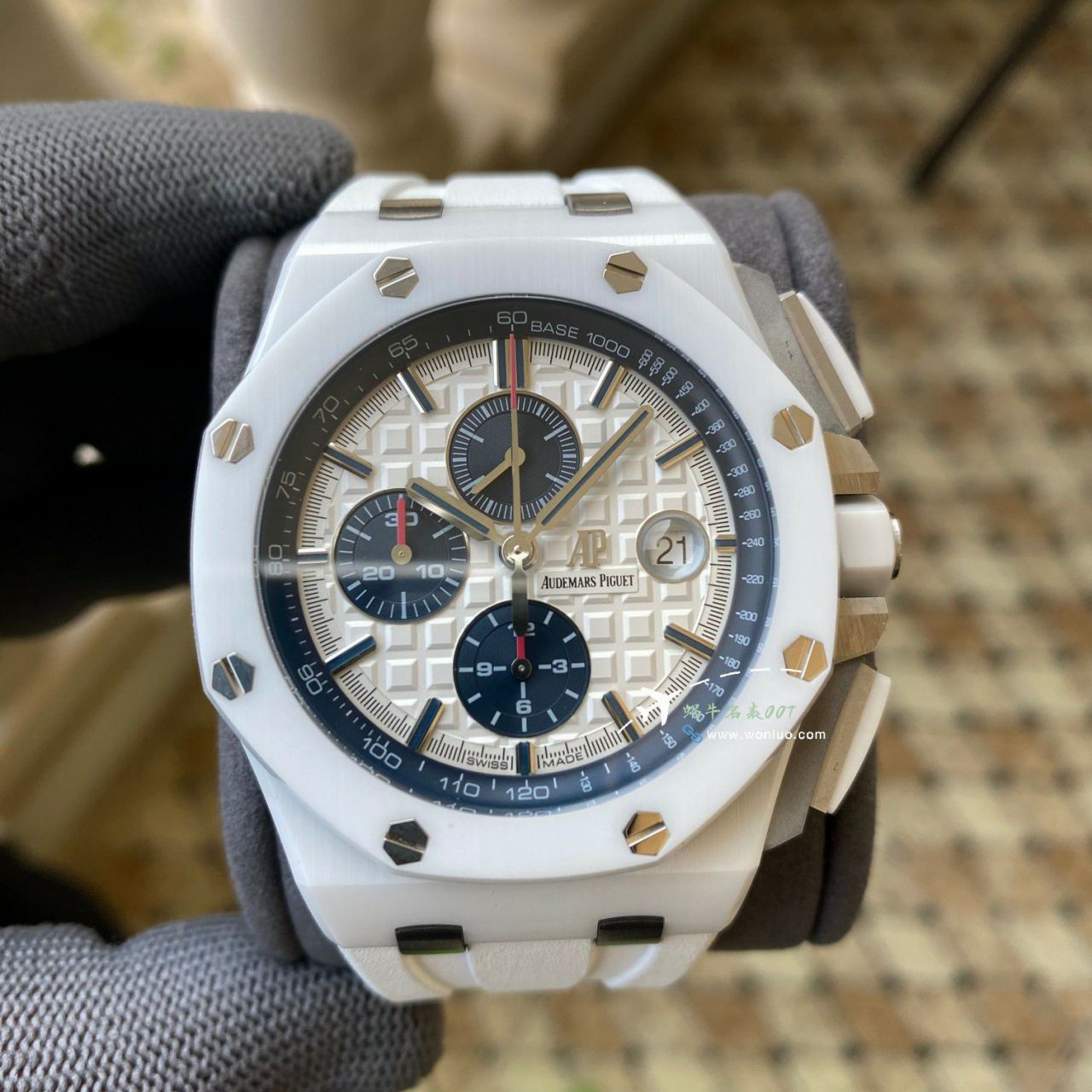 APFTOP clone Audemars Piguet Royal Oak  Offshore  watch26402CB.OO.A010CA.01 watches  / AP286