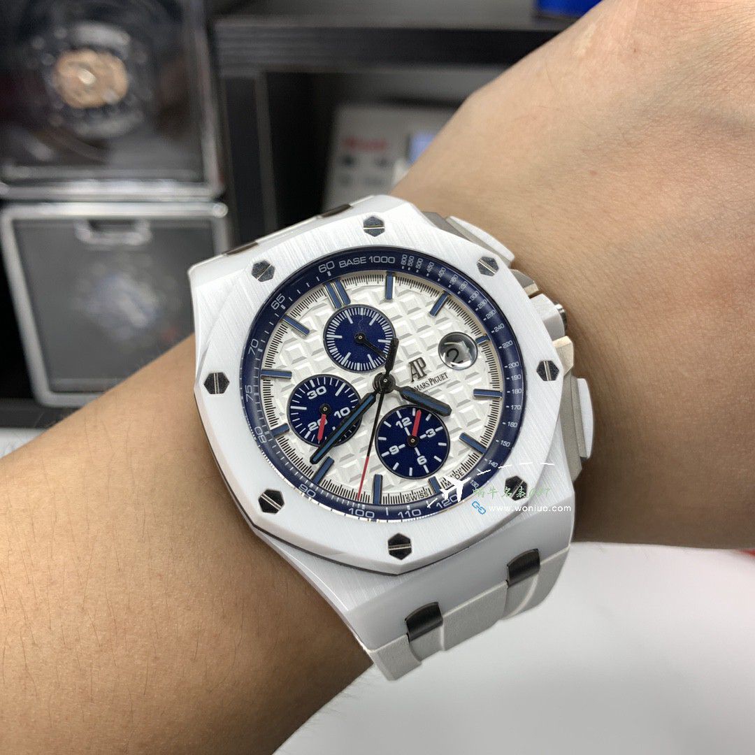 APFTOP clone Audemars Piguet Royal Oak  Offshore  watch26402CB.OO.A010CA.01 watches  / AP286