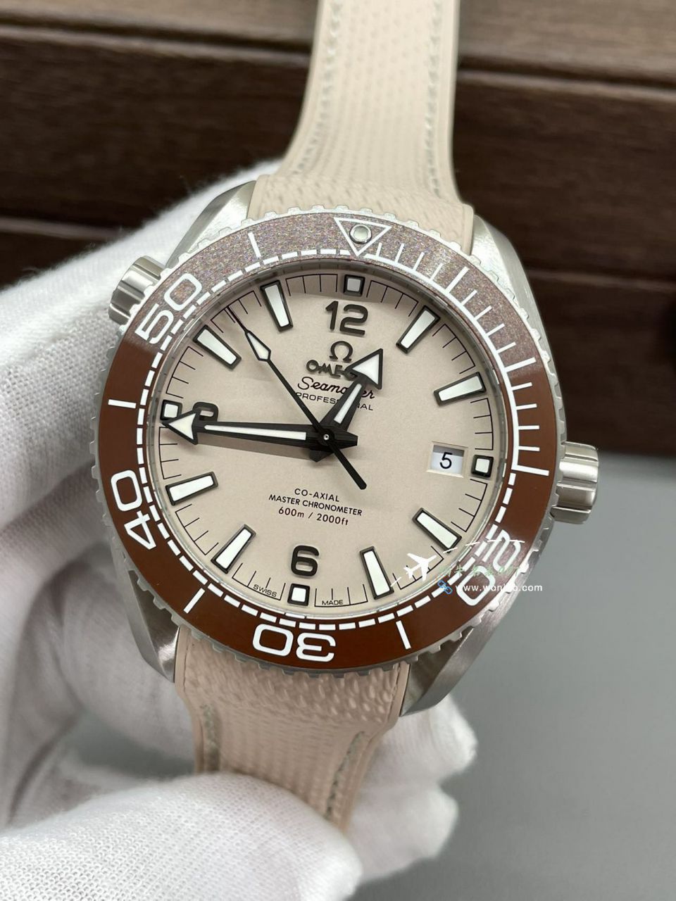 VS Omega Seamaster 600 meters  New models TOP clone watch215.32.44.21.09.001 watches  / VS803