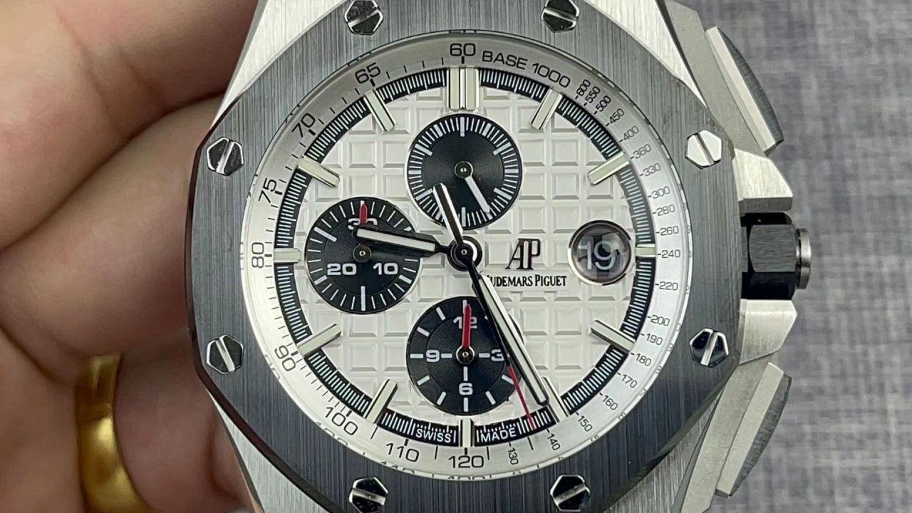 APF Factory Audemars Piguet熊猫 Royal Oak  Offshore   clone 26400SO.OO.A002CA.01 watches  / AP287