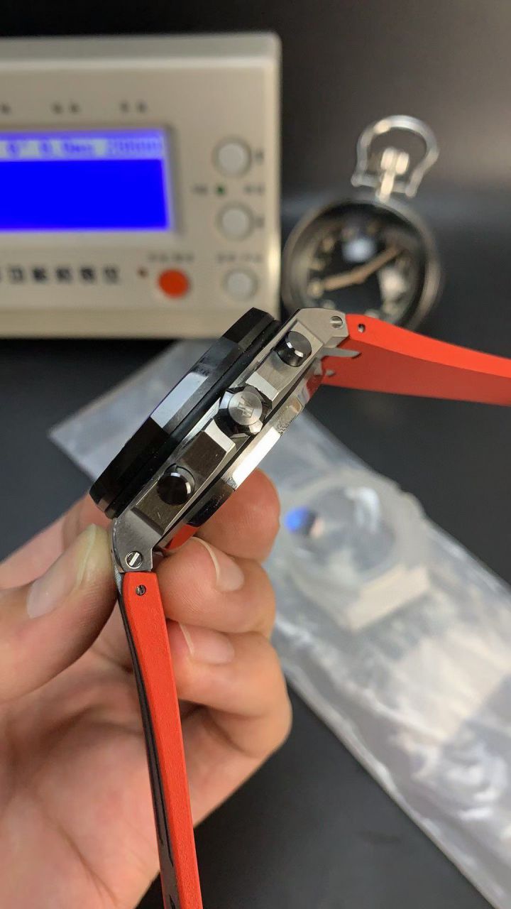 APF Factory Audemars Piguet  clone watch Royal Oak  Offshore  series 26470SO.OO.A002CA.01 watches  / AP289