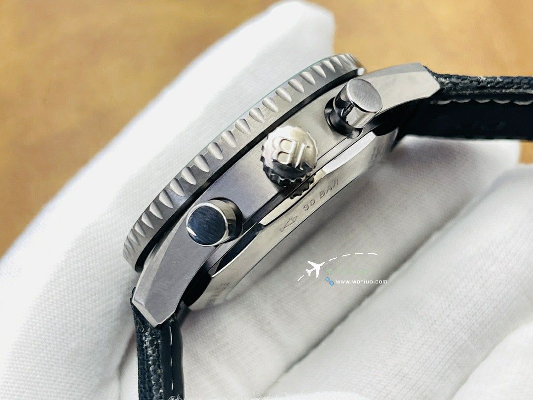 JB Factory Blancpain Fifty Fathoms series 5200-0153-B52A（极光绿TOP clone watch） watches  / BP077