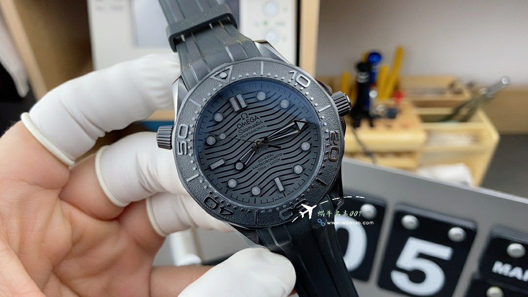 VS Factory  Omega Seamaster 300 meters  Darth Vader TOP clone watch210.92.44.20.01.003 watches  / VS806