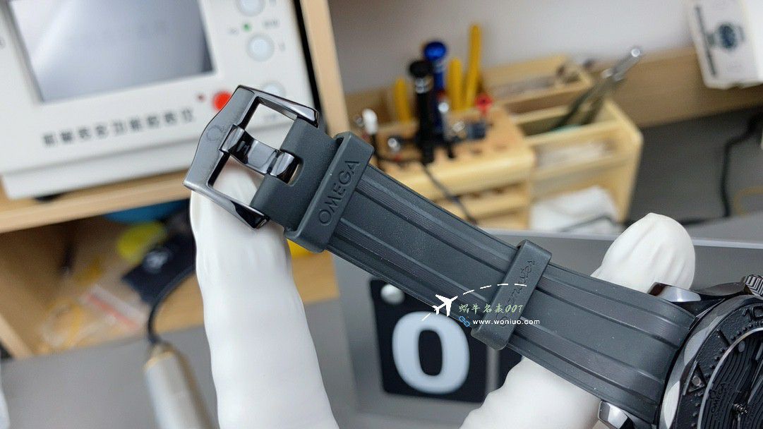 VS Factory  Omega Seamaster 300 meters  Darth Vader TOP clone watch210.92.44.20.01.003 watches  / VS806