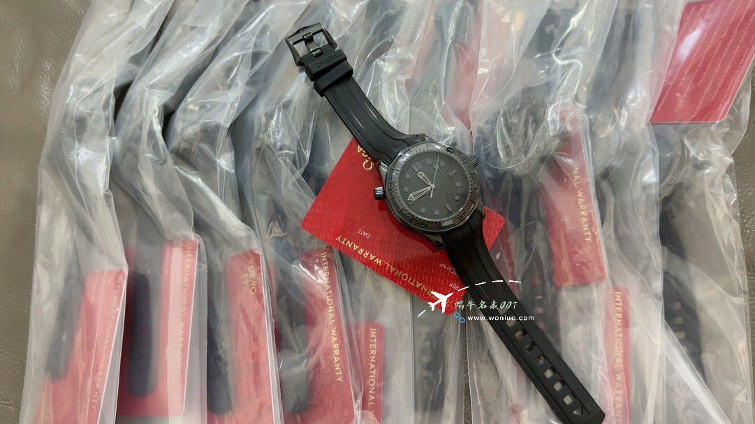 VS Factory  Omega Seamaster 300 meters  Darth Vader TOP clone watch210.92.44.20.01.003 watches  / VS806