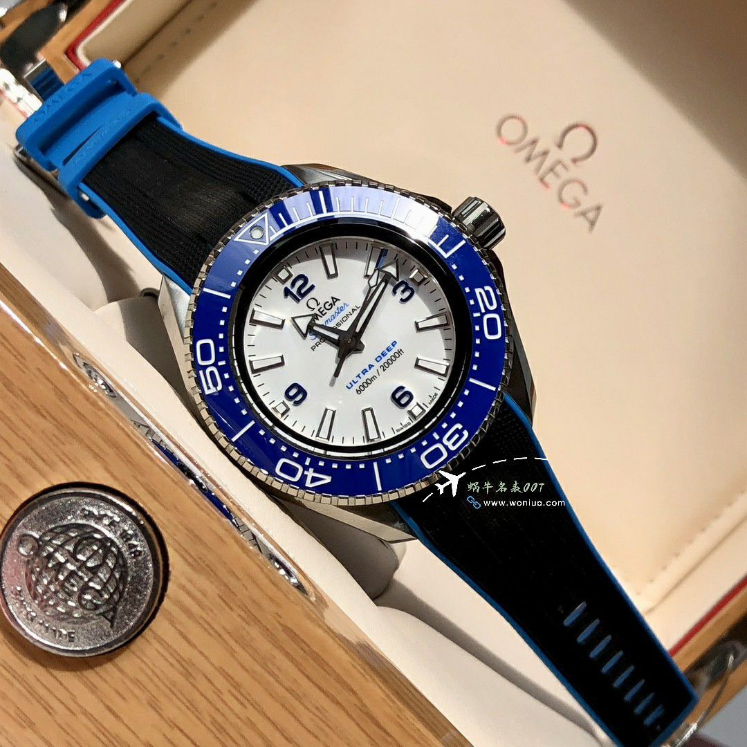  Ultra-high-end  Customized Original品质 Omega Seamaster  series TOP clone watch215.30.46.21.04.001 watches  / VS807