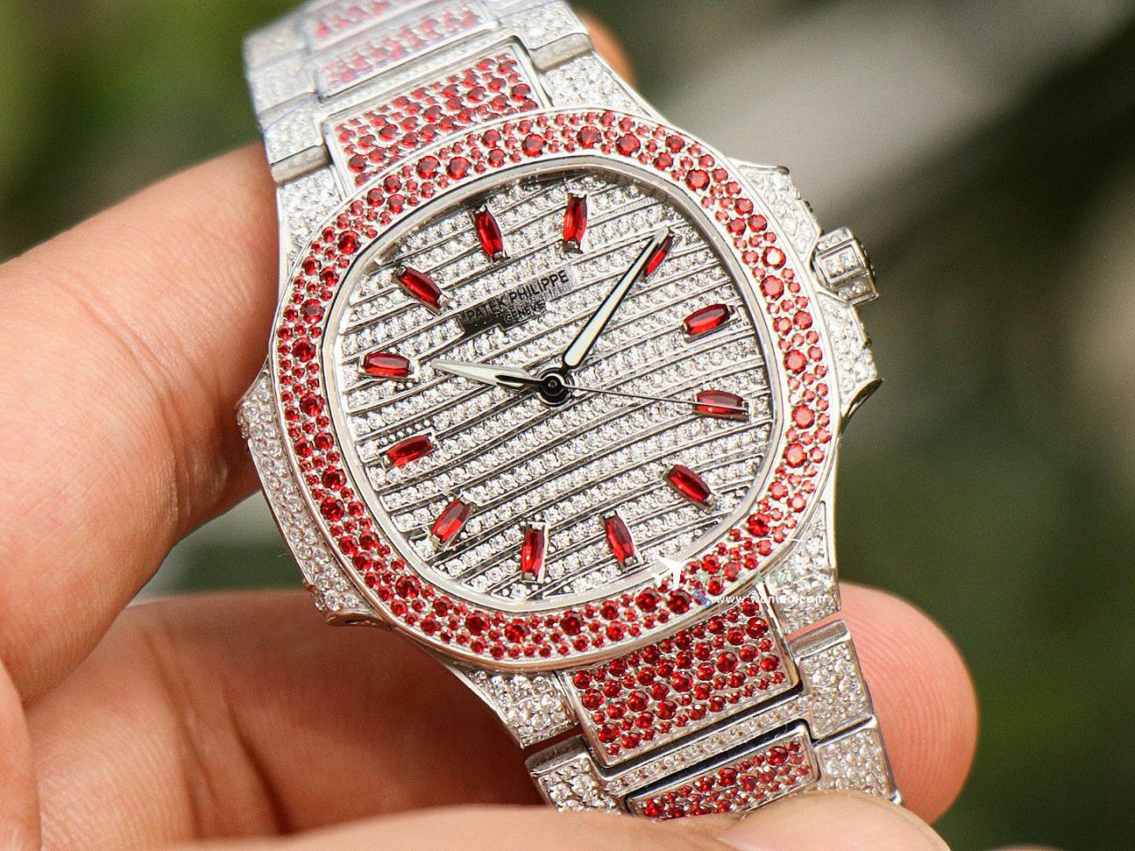 GR Factory Patek Philippe Aquanaut Collection 100% clone watch 7118/1452G-001  Women  watches  / BD502