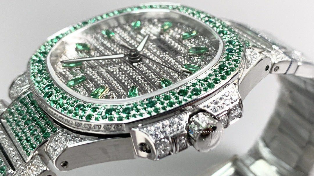 GR Factory Patek Philippe Aquanaut Collection 100% clone watch 7118/1452G-001  Women  watches  / BD502