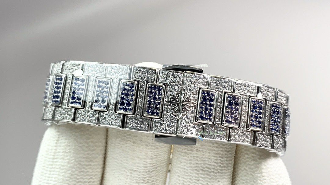 GR Factory Patek Philippe Aquanaut Collection 100% clone watch 7118/1452G-001  Women  watches  / BD502