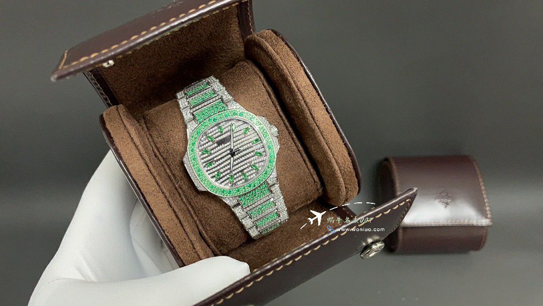 GR Factory Patek Philippe Aquanaut Collection 100% clone watch 7118/1452G-001  Women  watches  / BD502
