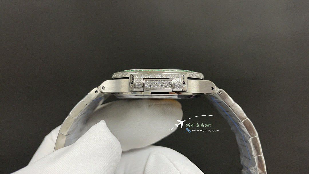 GR Factory Patek Philippe Aquanaut Collection 100% clone watch 7118/1452G-001  Women  watches  / BD502