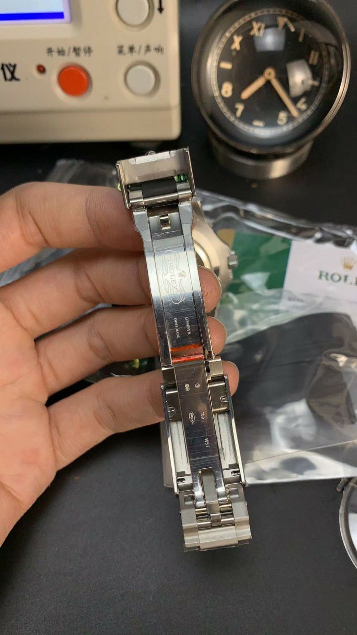 Jvs Rolex  Yacht-Master VIP Hidden  Baby  breath  clone M226679TBR，M226679TBR-0001 watches  / R886