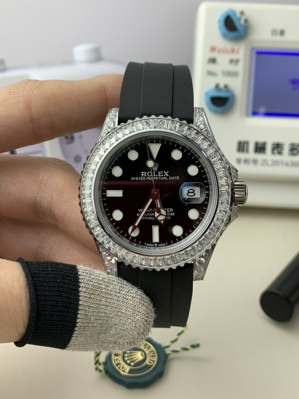 Jvs Rolex  Yacht-Master VIP Hidden  Baby  breath  clone M226679TBR，M226679TBR-0001 watches  / R886