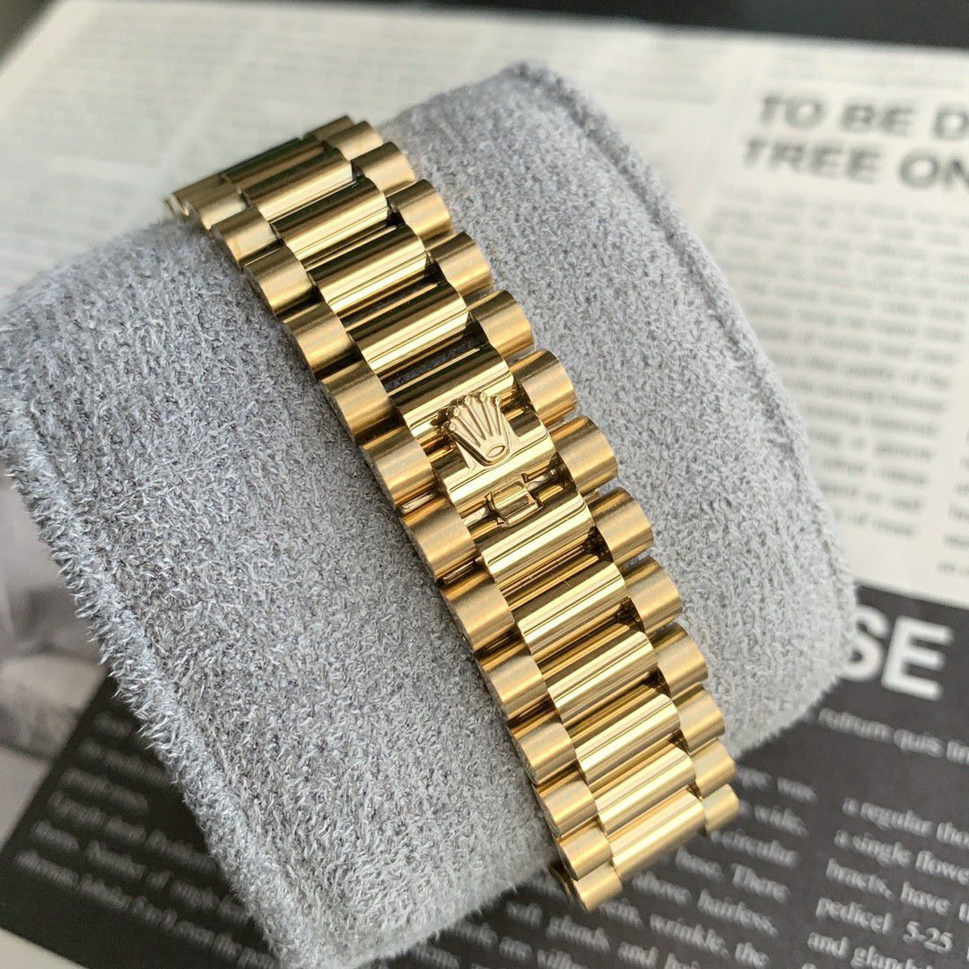 顶配 Customized Rolex Day-Date  clone m128238-0008 watches  / R887