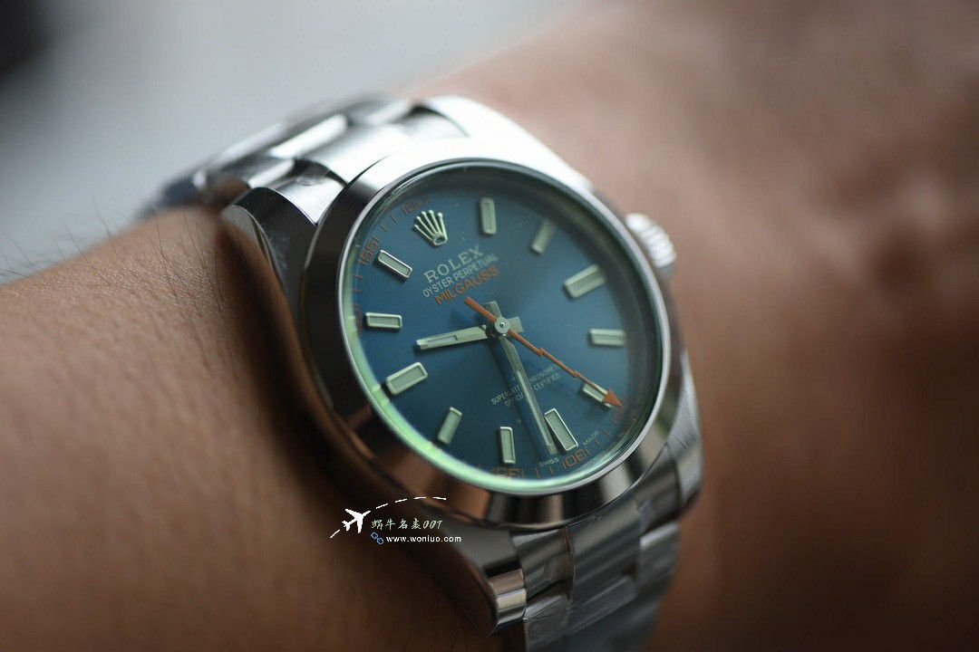 VS Factory Rolex Lightning Grid Magnetic Type TOP clone watch m116400gv-0002 blue  Dial  watches  / R898