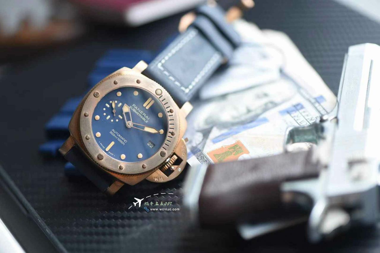 VS Panerai series 小 bronze PAM01074，PAM1074Panerai clone watch How much  / VSPAM01074