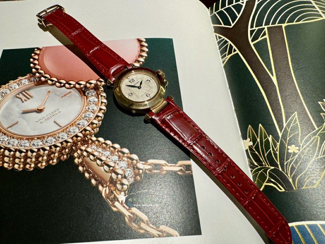 AF Factory 100% clone  Women watchCartier帕莎 series WJPA0018，WGPA0018 watches  / K337