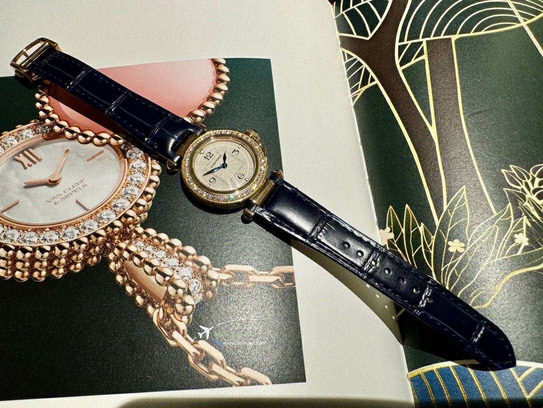 AF Factory 100% clone  Women watchCartier帕莎 series WJPA0018，WGPA0018 watches  / K337