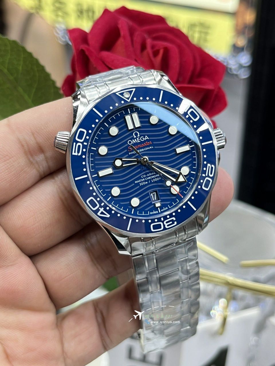 VS Omega Seamaster 300 meters   clone  series 210.30.42.20.03.001 watches  / VS812
