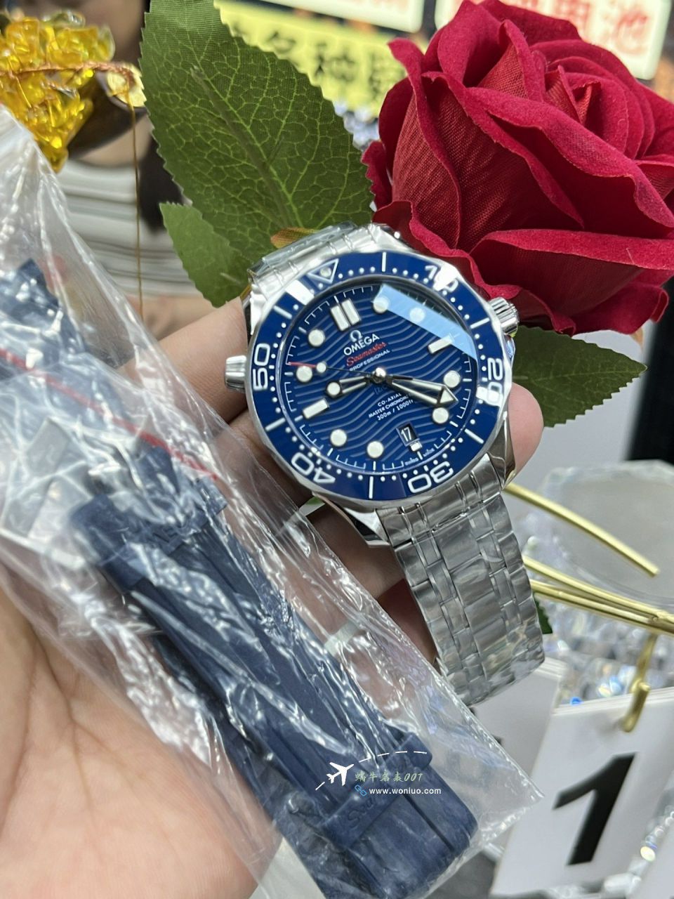 VS Omega Seamaster 300 meters   clone  series 210.30.42.20.03.001 watches  / VS812
