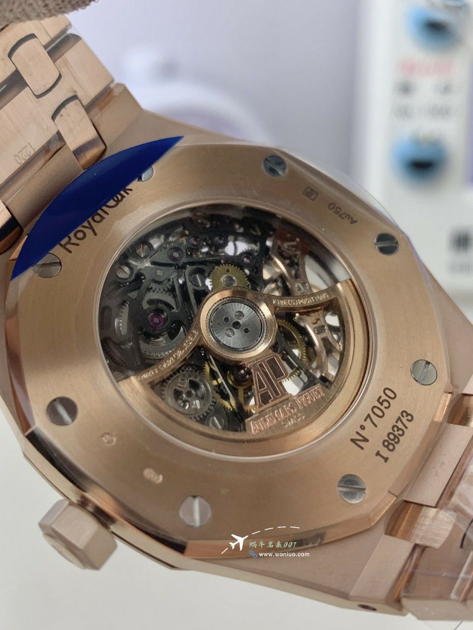THB Factory Audemars Piguet Royal Oak 100% clone 15407ST.OO.1220ST.01和15407OR.OO.1220OR.01 watch / AP295