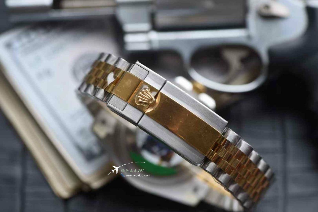Clean Rolex GMT-Master GMT Two-Tone Gold  Preserved egg bezel    clone watch m126713grnr-0001 watches  / R908