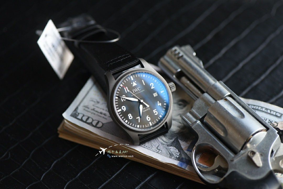  Video review V7 Factory  IWC IW328209   clone  Big Pilot  Mark XX Collection  Swiss 空中巡逻兵钛金属 Limited Edition  watches  / WG633