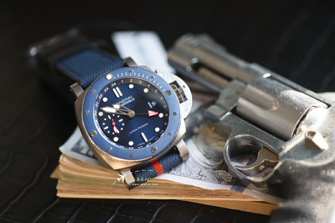  Video review VS Factory Panerai  clone watch  Submersible  series PAM01507 watches  / VSPAM1507