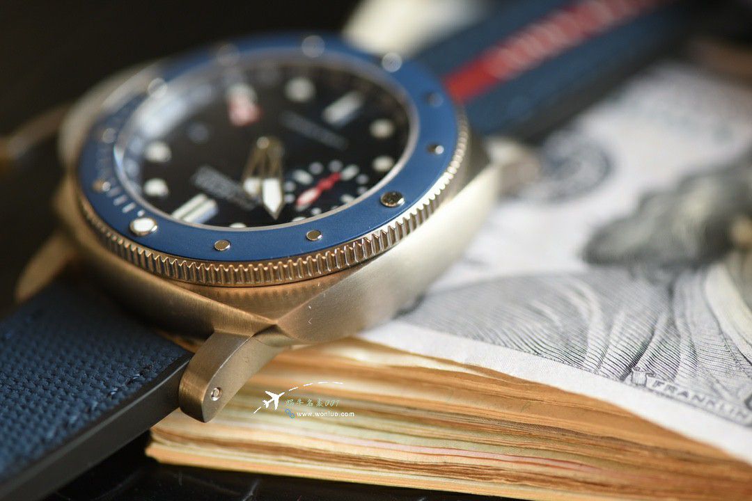  Video review VS Factory Panerai  clone watch  Submersible  series PAM01507 watches  / VSPAM1507