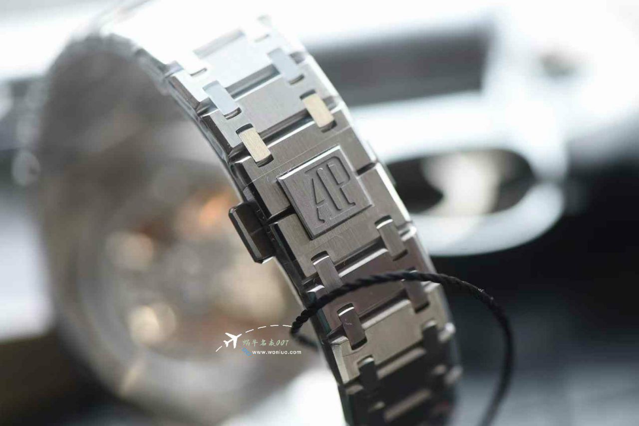 ZF Audemars Piguet Royal Oak  50th anniversary Jumbo best clone 16202ST.OO.1240ST.02 watches  / AP297