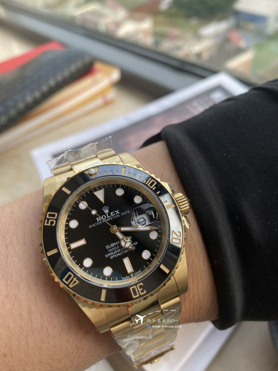 vs Rolex  Submariner   clone  All gold  Submariner Date m126618ln-0002 watches  / R925