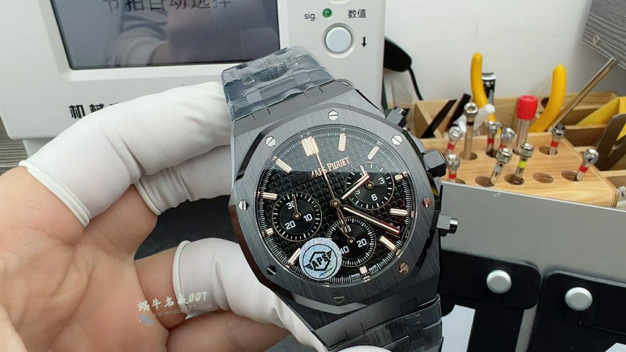 Audemars Piguet Royal Oak Audemars Piguet clone 26240CE.OO.1225CE.02 watches  / AP299