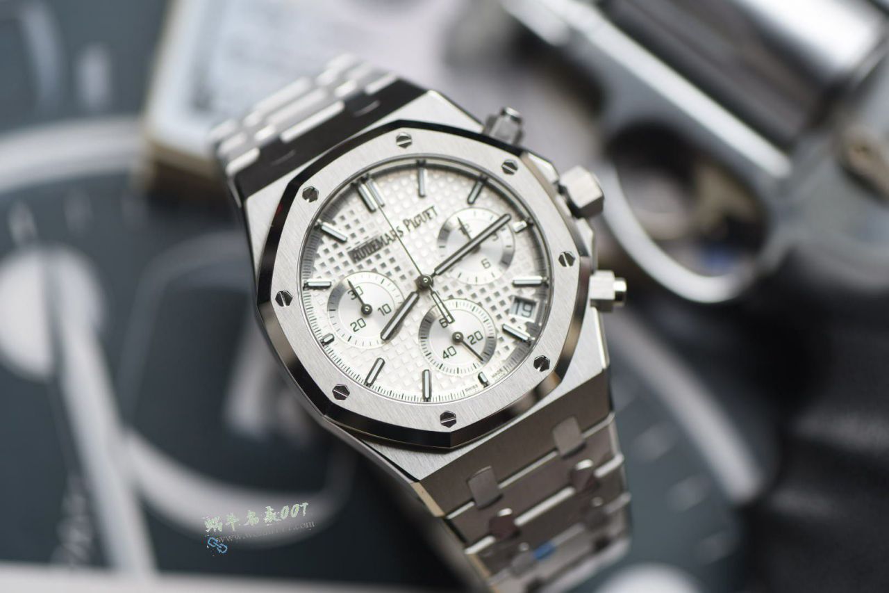 Audemars Piguet Audemars Piguet Royal Oak 100% clone 26240ST.OO.1320ST.05 watches  / AP300
