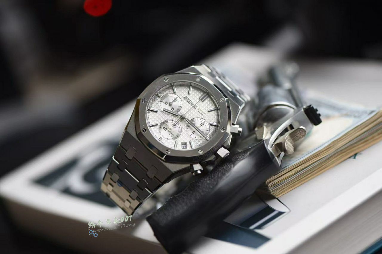 Audemars Piguet Audemars Piguet Royal Oak 100% clone 26240ST.OO.1320ST.05 watches  / AP300