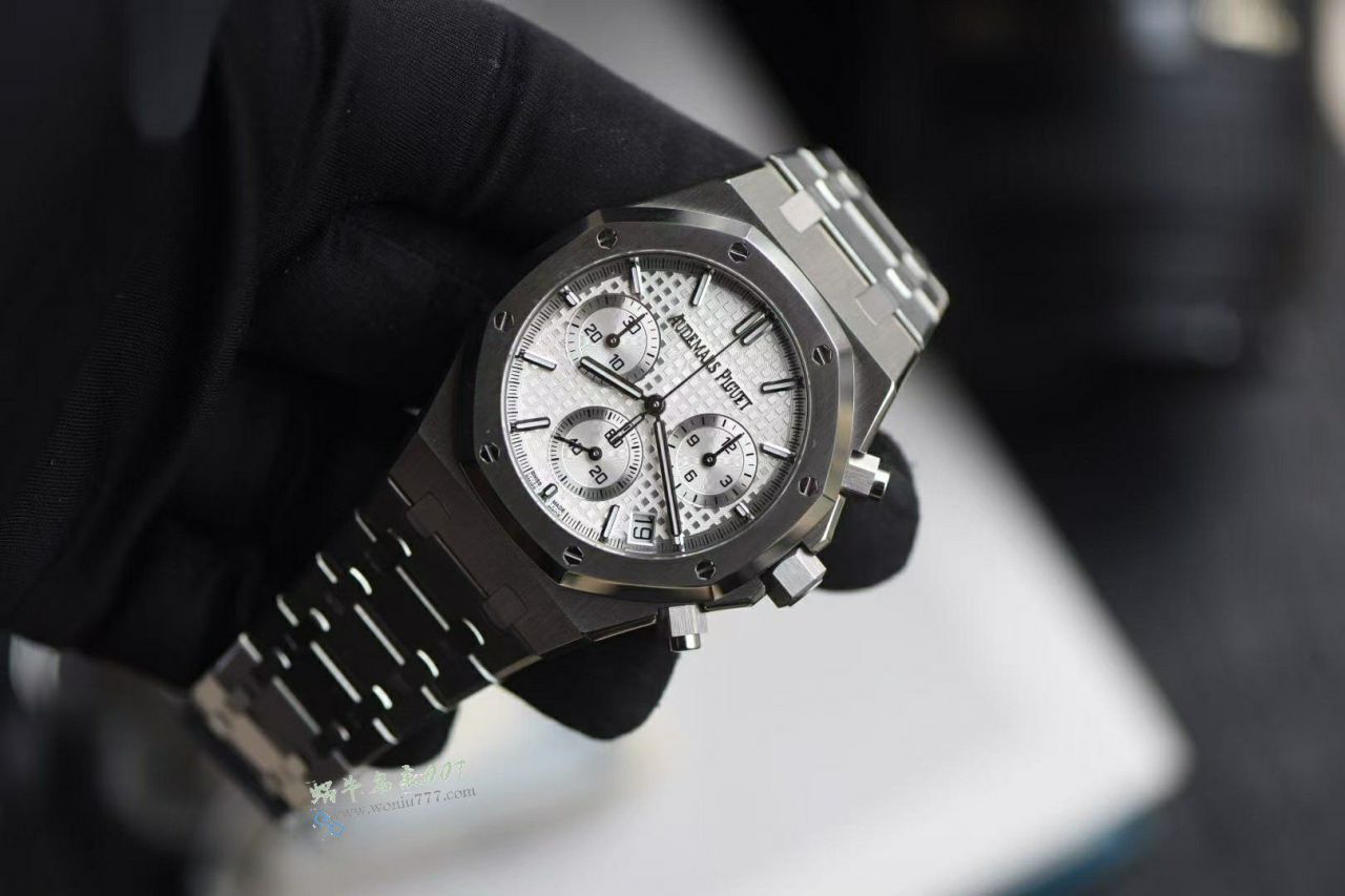 Audemars Piguet Audemars Piguet Royal Oak 100% clone 26240ST.OO.1320ST.05 watches  / AP300