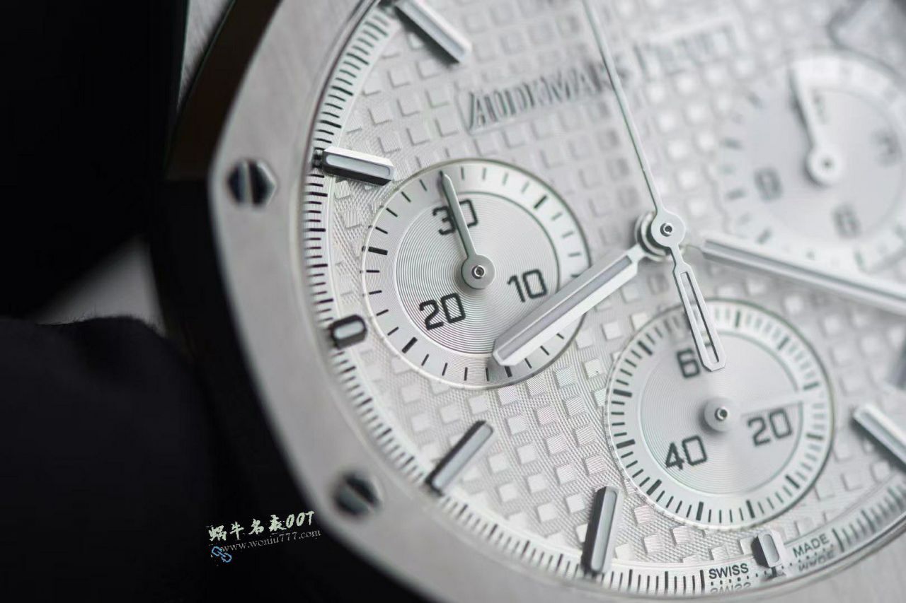 Audemars Piguet Audemars Piguet Royal Oak 100% clone 26240ST.OO.1320ST.05 watches  / AP300